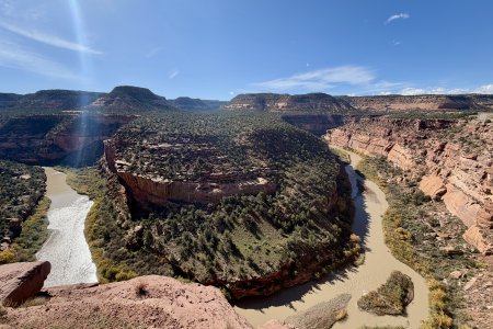 Een &#039;horseshoe&#039; in Unaweep Canyon