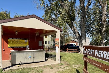 Een hutje om vers gevangen vis schoon te maken