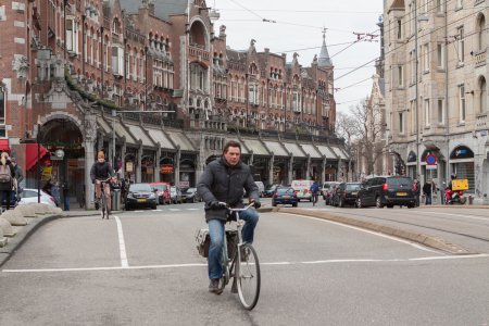 Een typisch straatbeeld van Amsterdam