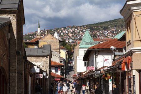 Een oud straatje in Sarajevo