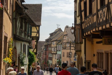 Een authentieke straat in Riquewihr