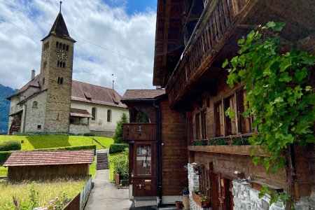 Het oude deel van Brienz, hier staan nog van die mooie houten huizen