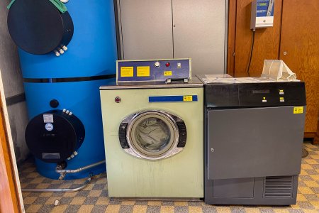 De wasser een droger op de camping zijn wel 40 jaar oud