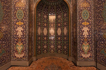Een versierde nis in de Grote Moskee