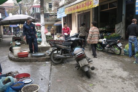 Een doorsnee straatje in Hanoi Old town