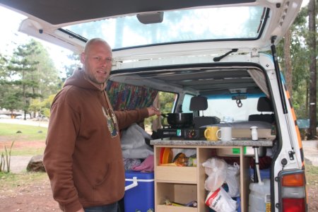Pat rommelt wat in de &quot;keuken&quot;
