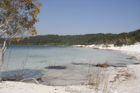 Een meer op Fraser Island