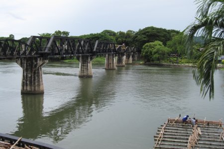 De brug over de Khwae Yai rivier (Grote Kwai)