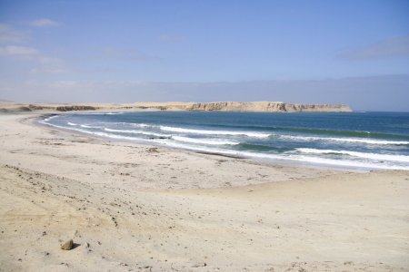 Een strand aan de Pacific in Nationaal Park Paracas